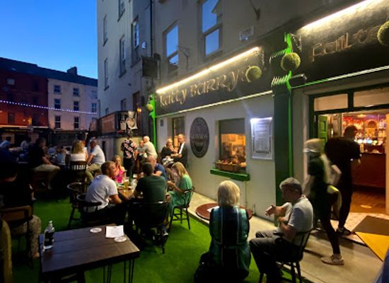 ireland/waterford/bar/katty-barry-s-bar-waterford