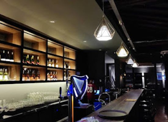malaysia/johor/bar/restaurant-bar-9-taman-pelangi