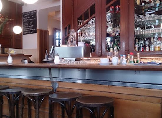 germany/dusseldorf/oberkassel/bar/muggel