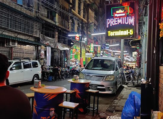 myanmar-burma/golden-rock/bar/terminal-5
