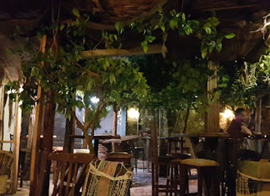 cyprus/kyrenia/bar/losers-club-girne
