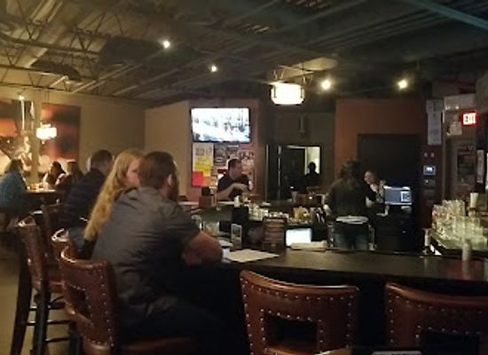 illinois/rockford/bar/rural-on-tap