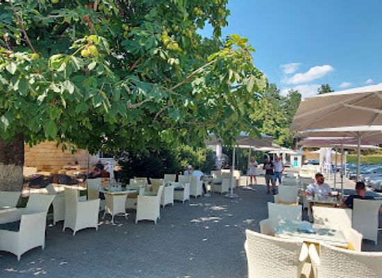 albania/bajram-curri/bar/bar-caffe-dardania