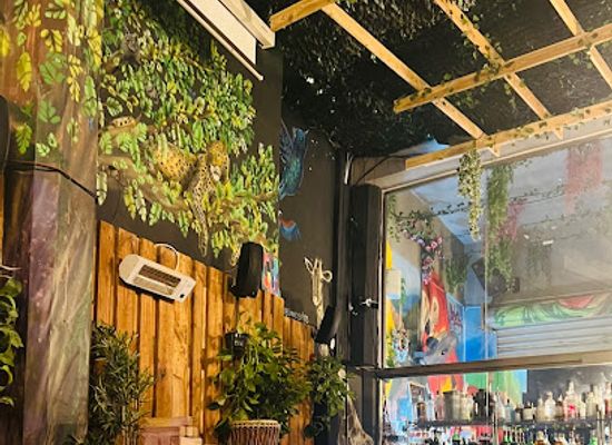 malta/gzira/bar/jungle-joy-bar-restaurant