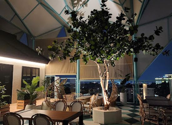 indonesia/bandung/setiabudi/bar/bloof-rooftop-restaurant-bar