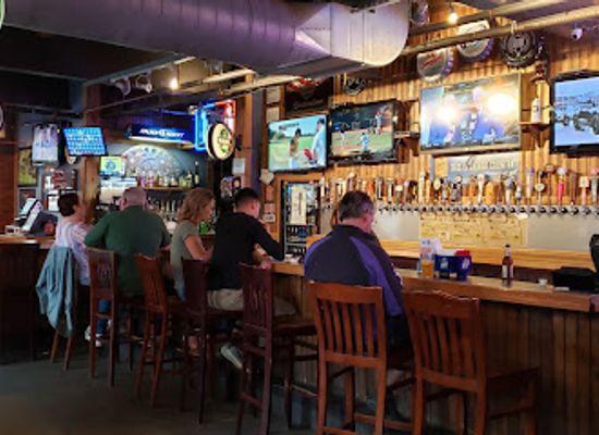 new-york/north-country/bar/1812-on-the-river-by-1812-brewing-co