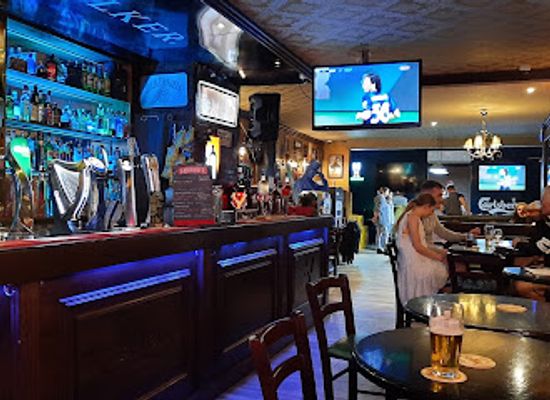 malta/qawra/bar/monavale-pub