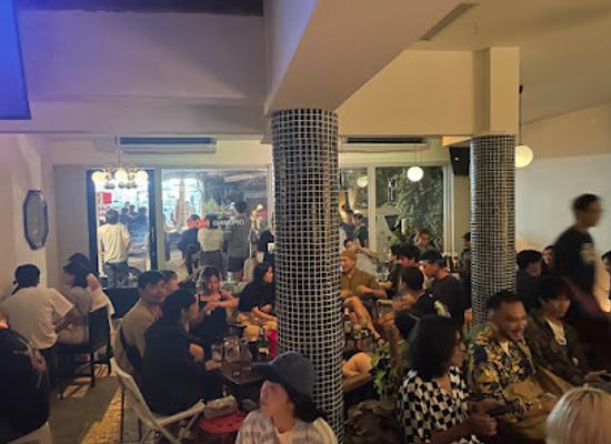 thailand/doi-suthep-pui-national-park/bar/do-you-ever-social-club