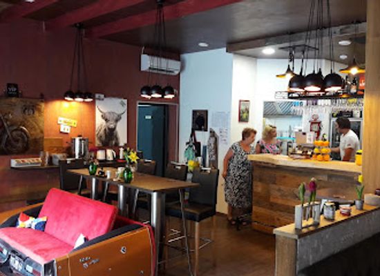 austria/eisenwurzen/bar/burnout-wildalps-pub-restaurant-kuche-zimmer-appartement-friseur-beauty