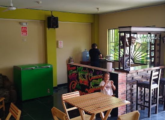 peru/ucayali/bar/restobar-beer-bar