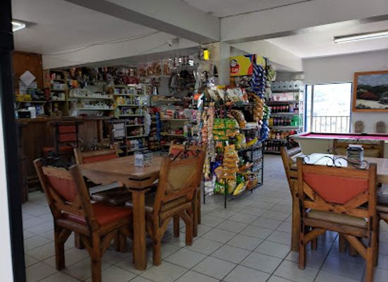 puerto-rico/la-cordillera-central/bar/el-resuelve