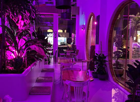 saudi-arabia/eastern-province/bar/tbr-night