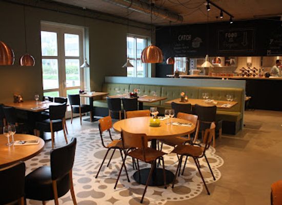 netherlands/zaanstreek/bar/22-kitchen-bar