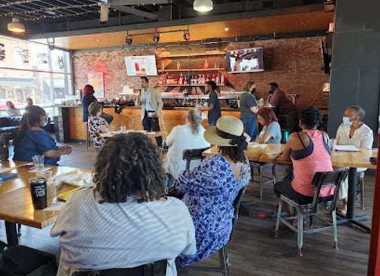 missouri/st-louis/bar/open-concept