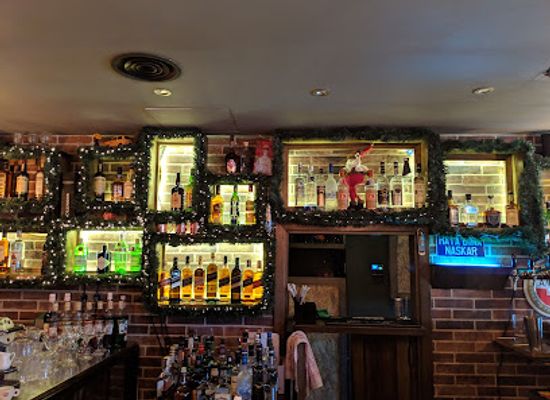jordan/badia/bar/snug