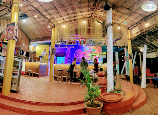 india/goa/anjuna/bar/guru-bar