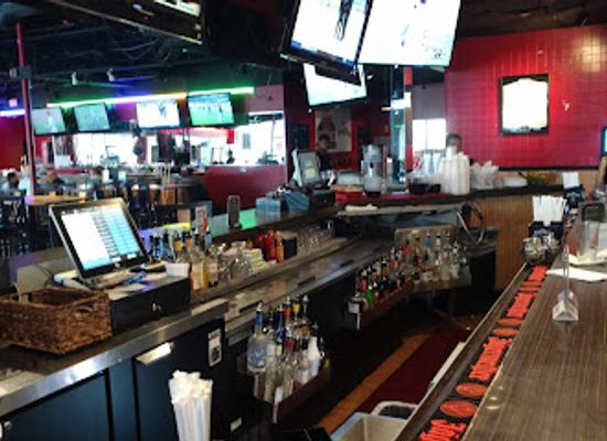 virginia/chesapeake-bay-region/bar/eagles-nest-rockin-country-bar