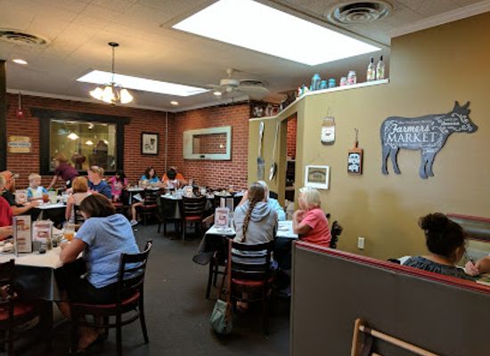 illinois/corn-belt/bar/eckert-s-country-restaurant