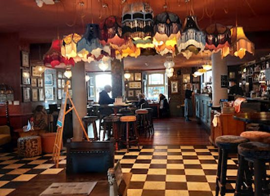 united-kingdom/carmarthenshire/bar/cofio-lounge