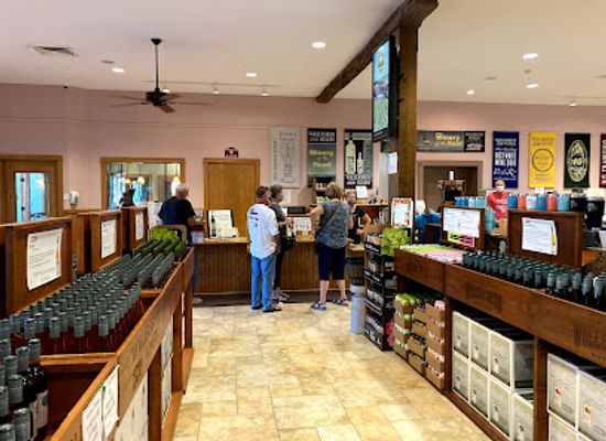wisconsin/driftless-area/bar/wollersheim-winery-distillery
