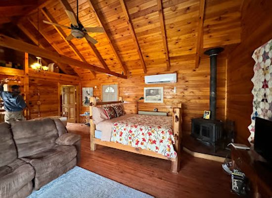 kentucky/natural-bridge-state-resort-park/bar/natural-bridge-cabin-company