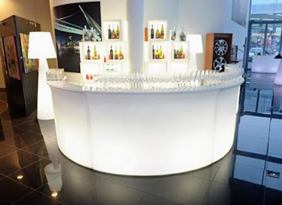 botswana/gaborone/bar/happy-hour-365
