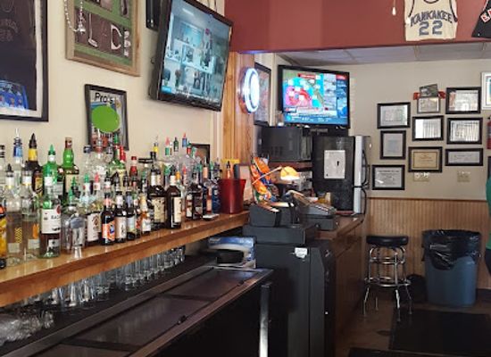 illinois/driftless-area/bar/pro-s-sports-bar