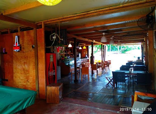 sao-tome-and-principe/caue/bar/90-graus-esplanada-bar