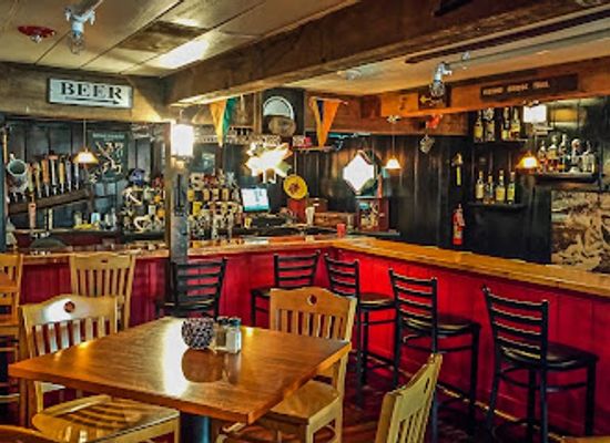 new-hampshire/mount-washington-valley/bar/wildcat-inn-tavern