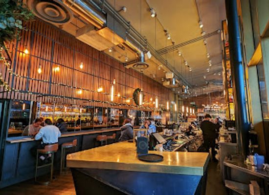 united-kingdom/manchester/salford-quays/bar/the-alchemist-mediacity-uk