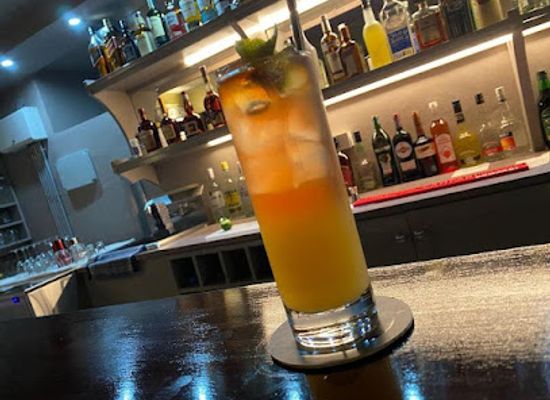 dominica/batalie-beach/bar/the-velvet-lounge-cafe-bar