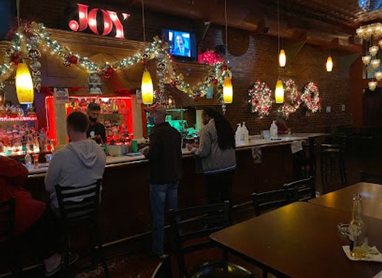 arkansas/little-rock/downtown/bar/six-ten-center