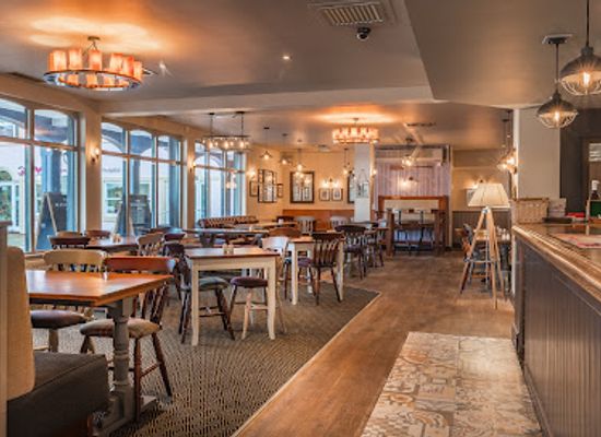 united-kingdom/buckinghamshire/bar/the-watermead-inn