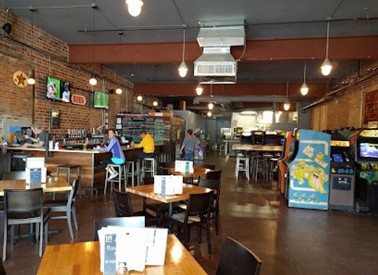 iowa/western-iowa/bar/the-quarter-barrel-arcade-brewery