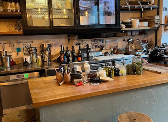 switzerland/lausanne/bar/ta-cave