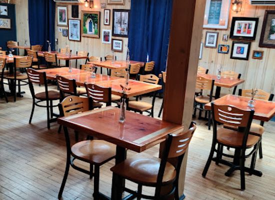 pennsylvania/happy-valley/bar/red-horse-tavern