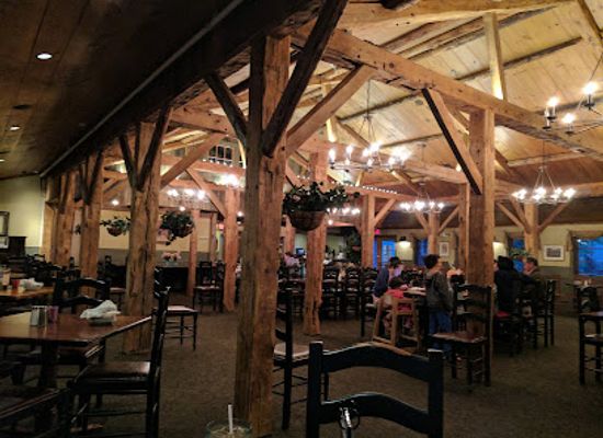 new-hampshire/great-north-woods/bar/red-fox-bar-and-grille