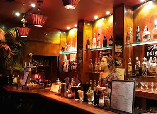 spain/barcelona/barri-gotic/bar/sub-rosa