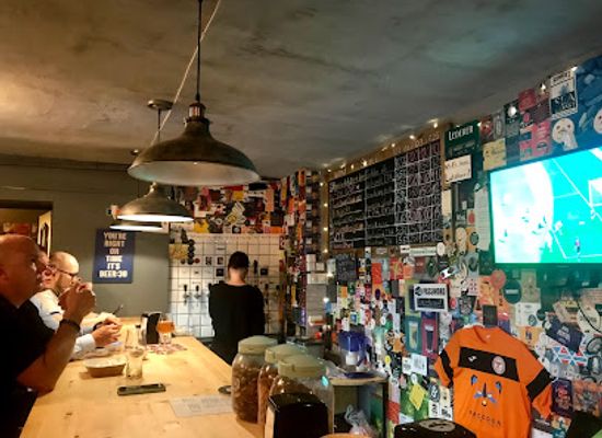 kyrgyzstan/bishkek/bar/brewster-craft-beer