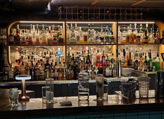canada/montreal/downtown-montreal/bar/bar-le-mal-necessaire