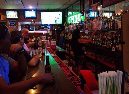 massachusetts/bristol-county/bar/willy-j-s-pub