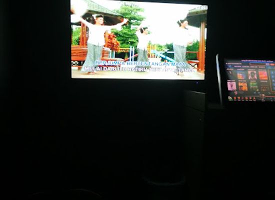 malaysia/ipoh/tambun/bar/mines-family-karaoke-tambun