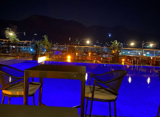 cyprus/kyrenia/bar/sky-lounge-bar