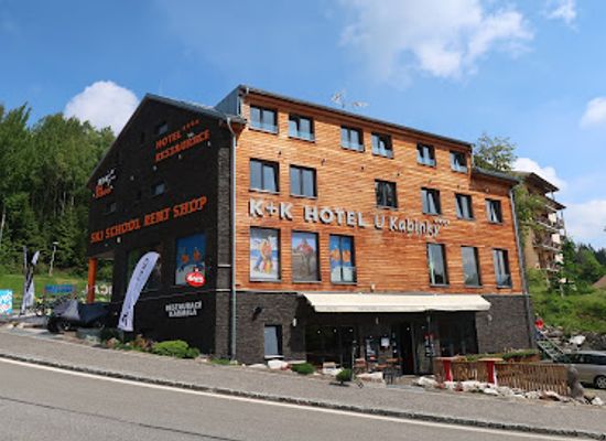 czechia/krkonose/bar/restaurace-karmela