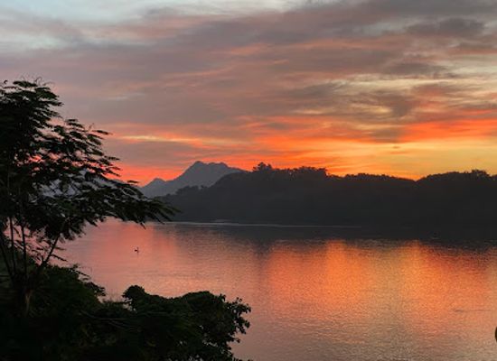 laos/mekong-river-valley/bar/riverside-bar