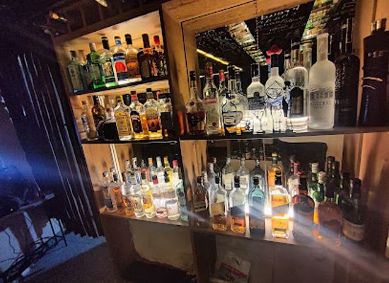 lebanon/north-lebanon/bar/cava