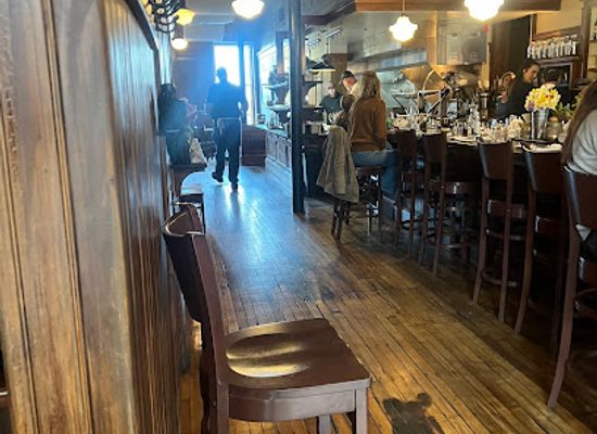 maine/knox-county/bar/18-central-oyster-bar-grill