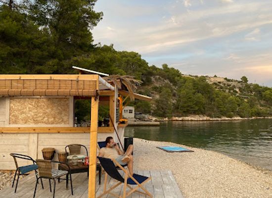croatia/brac-island/bar/beachbox