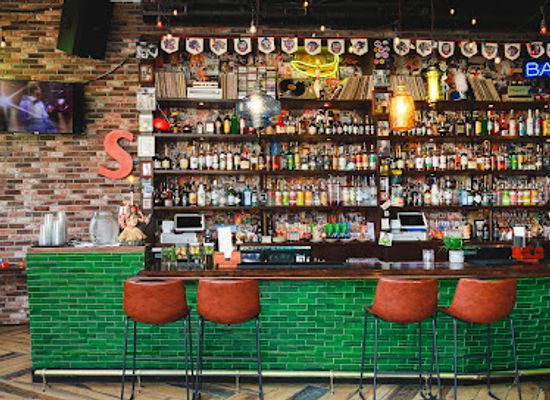 california/los-angeles/west-hollywood/bar/schmitty-s-west-hollywood