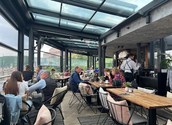 hungary/borzsony-mountains/bar/leo-rooftop-budapest
